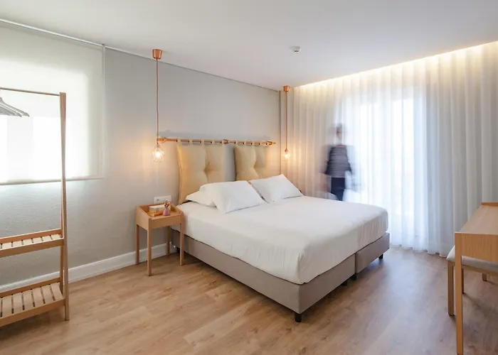 The Rex - Mansion House - Private Parking