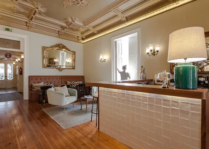 Hotel The Rex - Mansion House - Private Parking