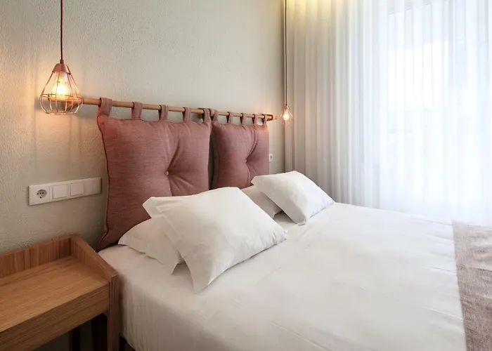 The Rex - Mansion House - Private Parking