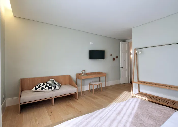 Hotel The Rex - Mansion House - Private Parking Oporto