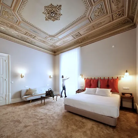 The Rex - Mansion House - Private Parking Hotel