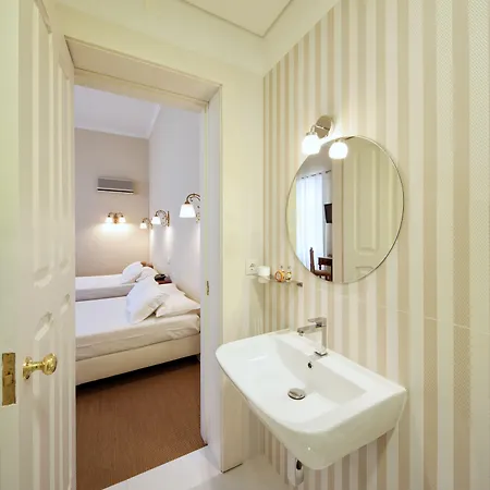 The Rex - Mansion House - Private Parking Ξενοδοχείο