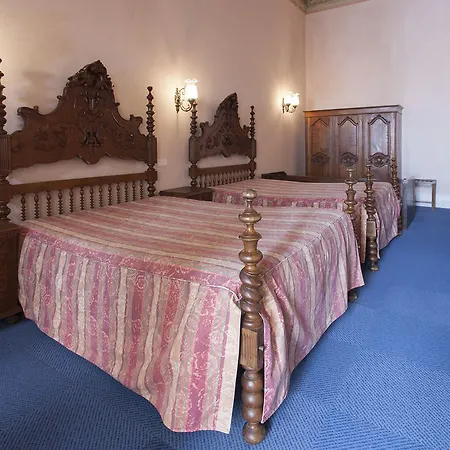 The Rex Hotel 2*