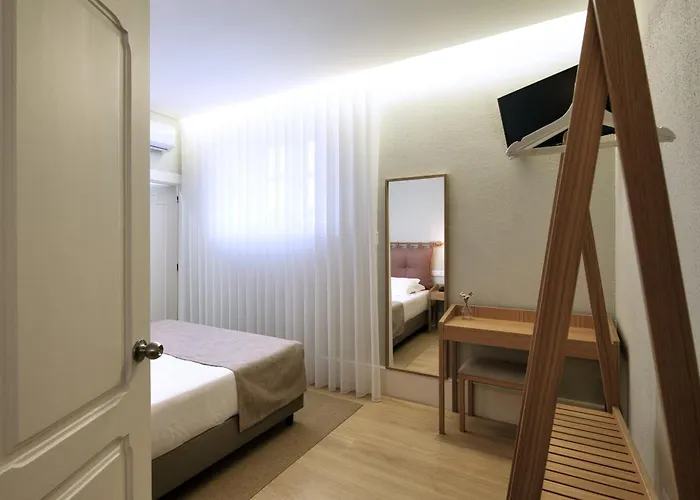 The Rex - Mansion House - Private Parking