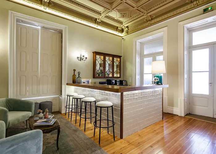 The Rex - Mansion House - Private Parking Hotel