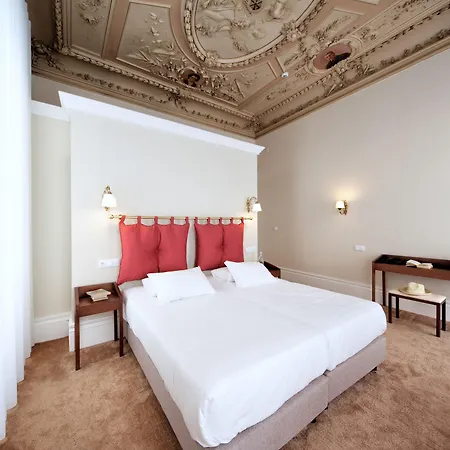 The Rex - Mansion House - Private Parking 2* Porto