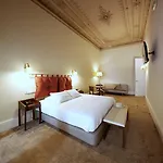 The Rex - Mansion House - Private Parking Porto