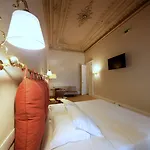 Hotel The Rex - Mansion House - Private Parking