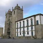 The Rex - Mansion House - Private Parking Hotel