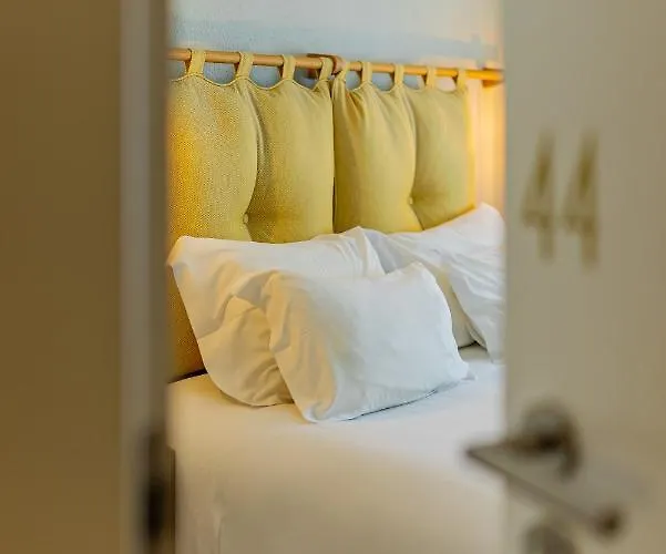 The Rex - Mansion House - Private Parking 호텔