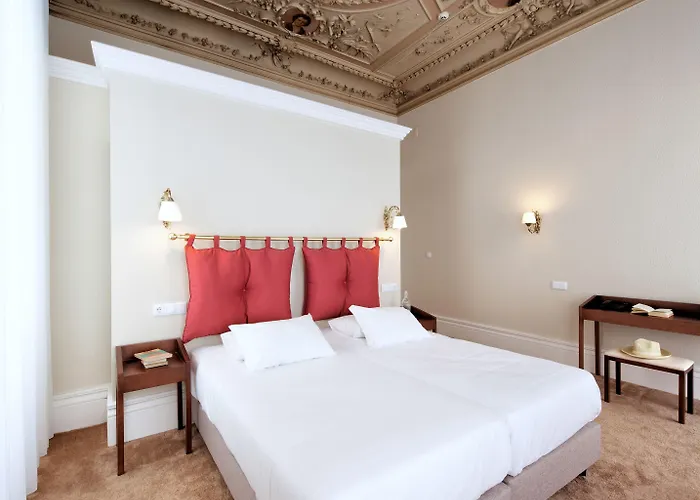 The Rex - Mansion House - Private Parking 2* 포르투