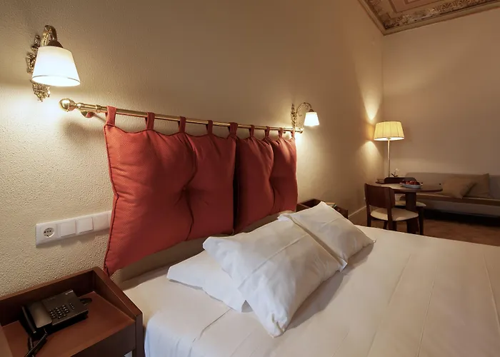 The Rex - Mansion House - Private Parking Szálloda 2*