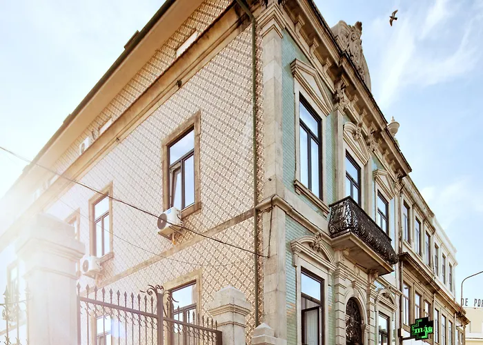 Hotell The Rex - Mansion House - Private Parking