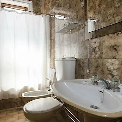 호텔 The Rex - Mansion House - Private Parking